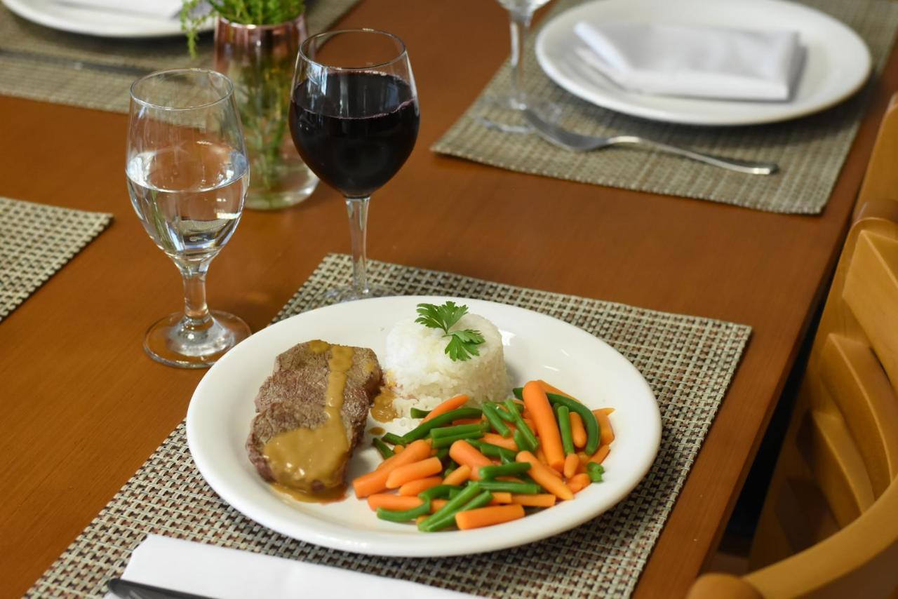 Sao Miguel d'Oeste Figueiras Hotel & Eventos מראה חיצוני תמונה
